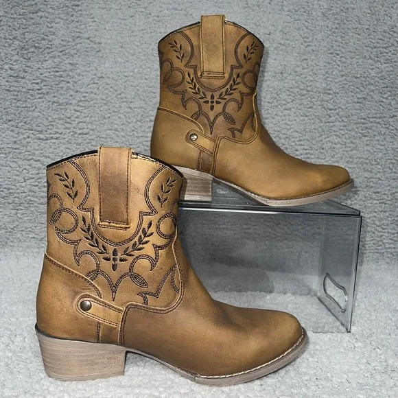 Sterling River Women's Size 8.5 Brown with Black Embroidery R-Toe Booties SR6012 - Picture 2 of 8